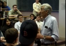 [Howard Zinn raw #58: Zinn answers a variety of questions from Harvard students]